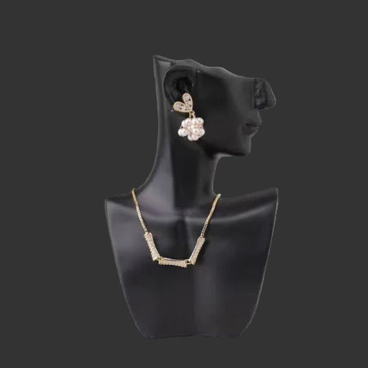 1Pc Resin Side Face Mannequin Jewelry Display Stand Head Bust Portrait Necklace Bracelets Earrings Jewellery Storage Rack Holder
